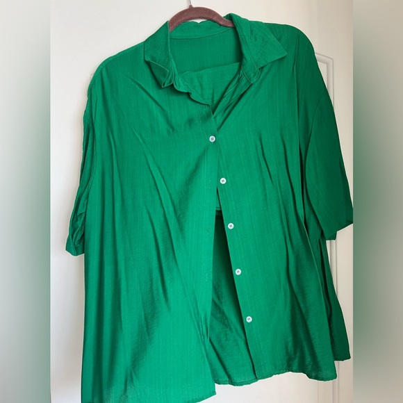 Casual 2 Piece Outfits Short Sleeve Button Down Blouse and Short Set in Green - Picture 13 of 16